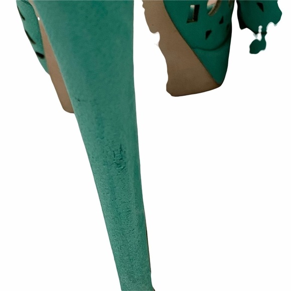 BCBGeneration Duncan Peep Toe Slingback Sz 9M - Picture 8 of 11